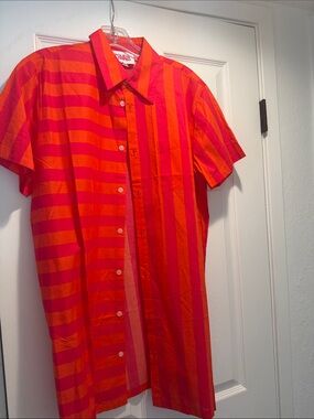 SOLID & STRIPED Red and Orange Striped Short-Sleeve Button-Up Shirt